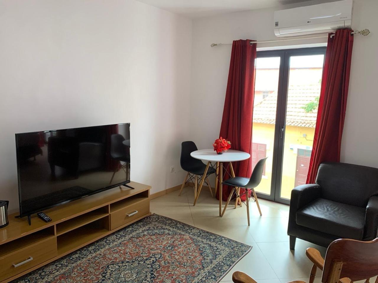 Deluxe Aparthotel Прая Екстериор снимка