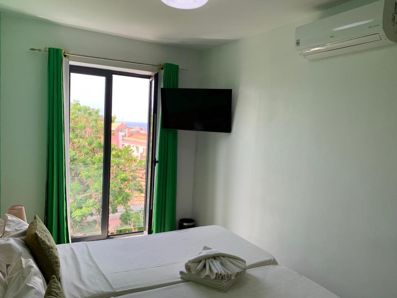 Deluxe Aparthotel Прая Екстериор снимка